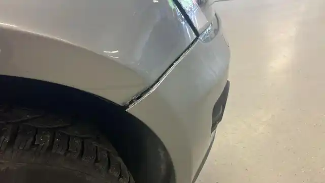 Harmaa Maastoauto, Audi Q5 – IJE-417