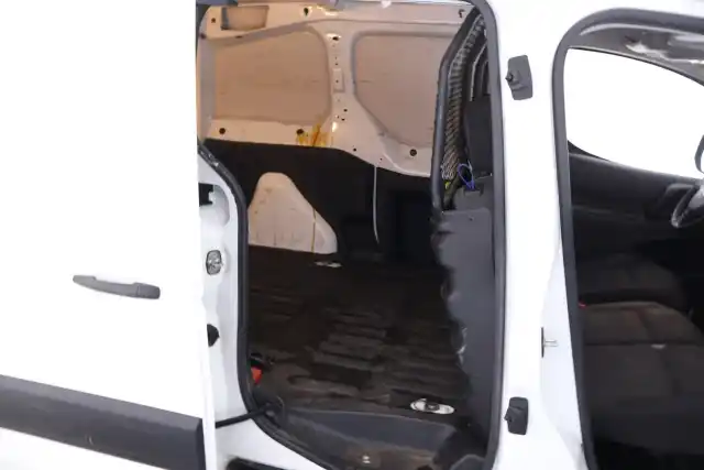 Valkoinen Pakettiauto, Citroen Berlingo Van – IJE-754