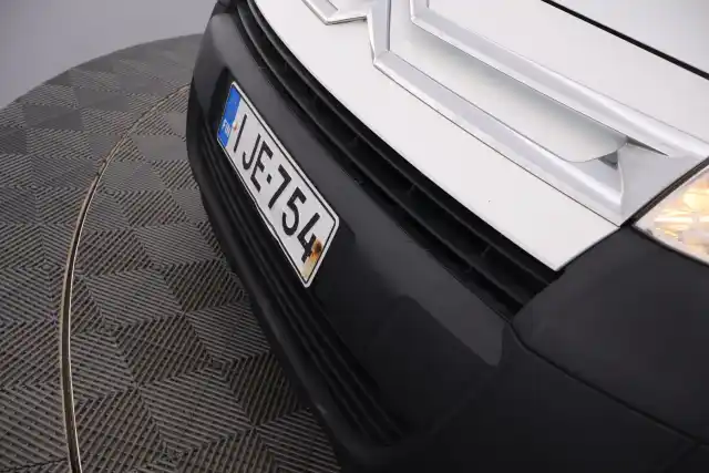 Valkoinen Pakettiauto, Citroen Berlingo Van – IJE-754