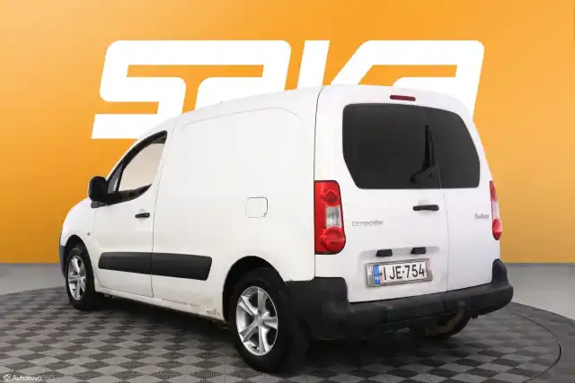 Valkoinen Pakettiauto, Citroen Berlingo Van – IJE-754