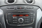Ruskea (beige) Sedan, Ford Mondeo – IKA-446, kuva 6