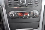 Ruskea (beige) Sedan, Ford Mondeo – IKA-446, kuva 7