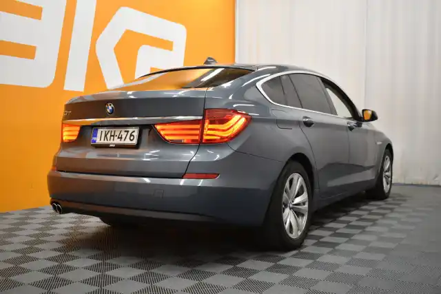 Sininen Sedan, BMW 530 GRAN TURISMO – IKH-476