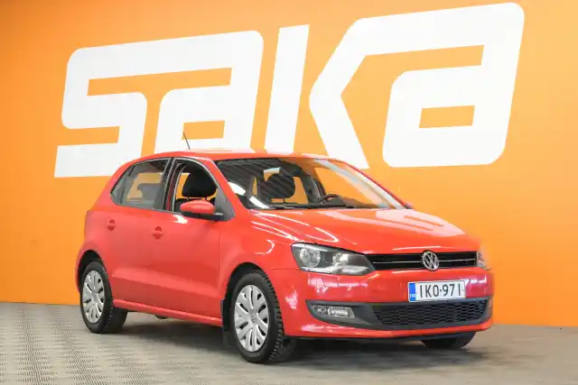 Punainen Viistoperä, Volkswagen Polo – IKO-971
