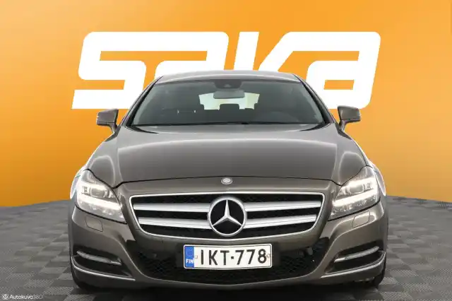 Harmaa Farmari, Mercedes-Benz CLS – IKT-778