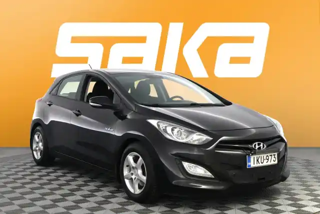 Musta Viistoperä, Hyundai I30 – IKU-973