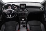 Punainen Viistoperä, Mercedes-Benz A – IKX-974, kuva 7