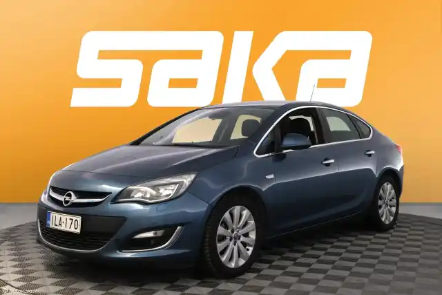 Sininen Sedan, Opel Astra – ILA-170