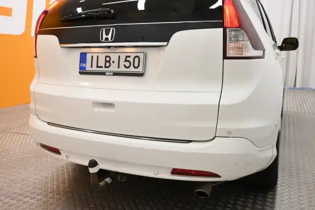 Valkoinen Maastoauto, Honda CR-V – ILB-150