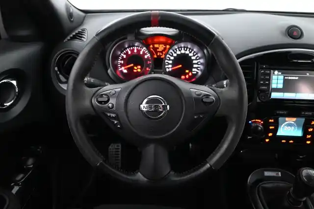 Valkoinen Viistoperä, Nissan Juke – ILB-817