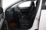 Valkoinen Viistoperä, Skoda Octavia – ILC-290, kuva 12