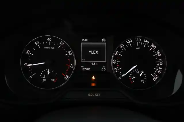 Valkoinen Viistoperä, Skoda Octavia – ILC-290