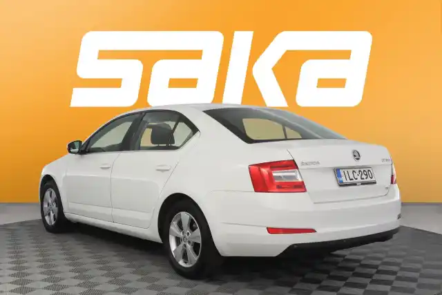 Valkoinen Viistoperä, Skoda Octavia – ILC-290