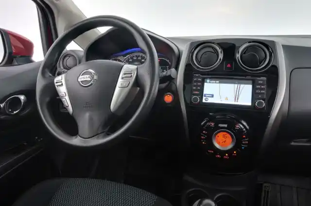 Punainen Viistoperä, Nissan Note – ILJ-664