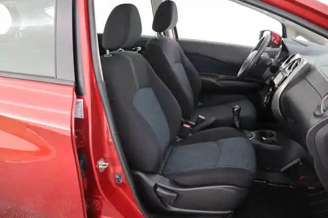 Punainen Viistoperä, Nissan Note – ILJ-664