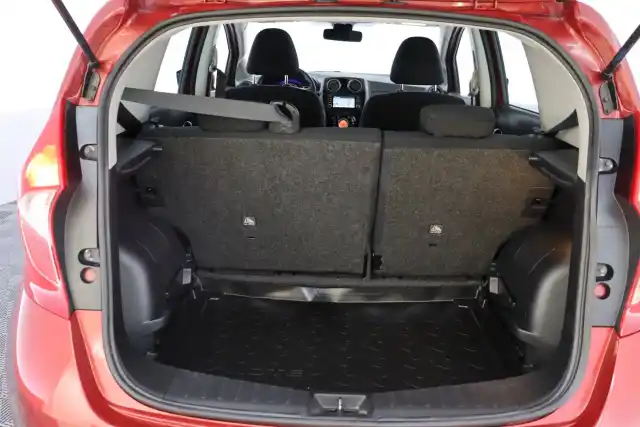 Punainen Viistoperä, Nissan Note – ILJ-664