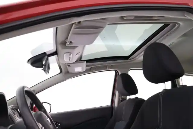 Punainen Viistoperä, Nissan Note – ILJ-664