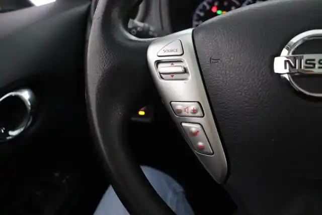 Punainen Viistoperä, Nissan Note – ILJ-664