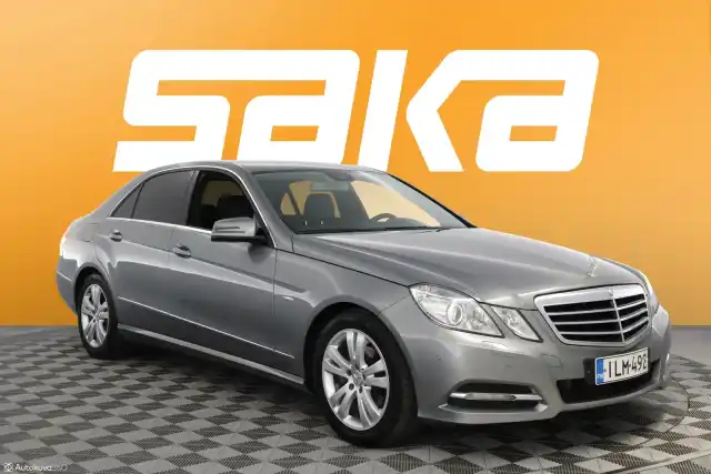 Hopea Sedan, Mercedes-Benz E – ILM-492