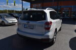 Valkoinen Farmari, Subaru Forester – ILM-832, kuva 2