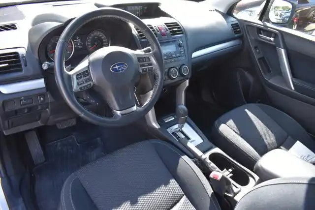 Valkoinen Farmari, Subaru Forester – ILM-832