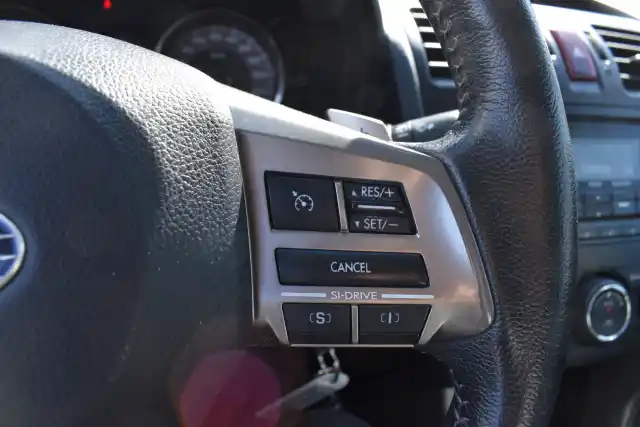 Valkoinen Farmari, Subaru Forester – ILM-832