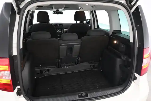 Valkoinen Maastoauto, Skoda Yeti – ILN-619