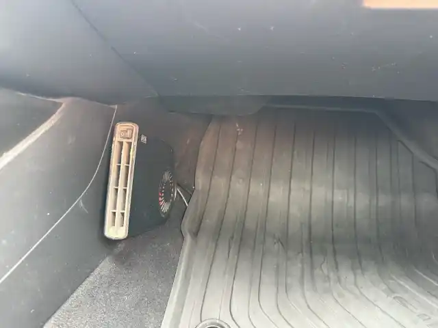 Musta Farmari, Honda Civic – ILO-458