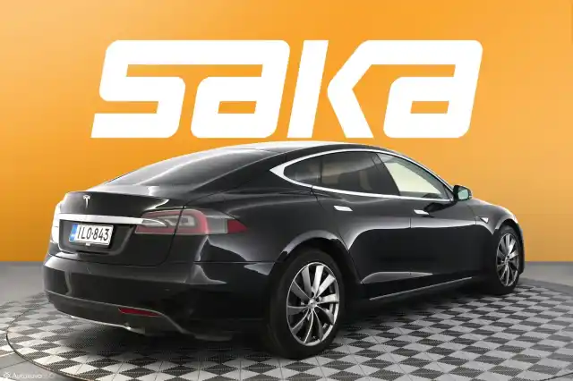 Musta Viistoperä, Tesla Model S – ILO-843