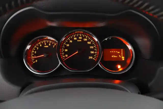Harmaa Maastoauto, Dacia Duster – ILP-280