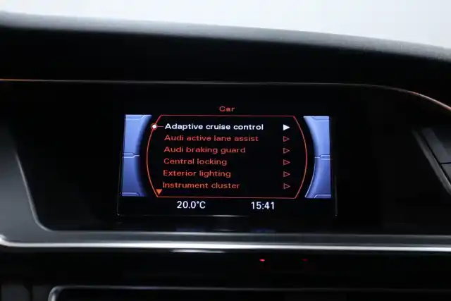 Harmaa Viistoperä, Audi A5 – ILP-722