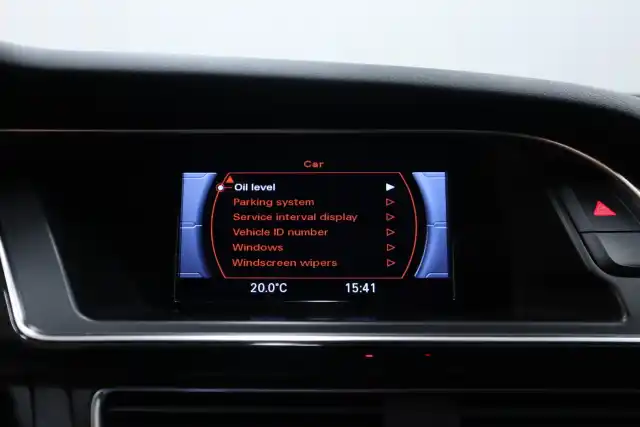 Harmaa Viistoperä, Audi A5 – ILP-722