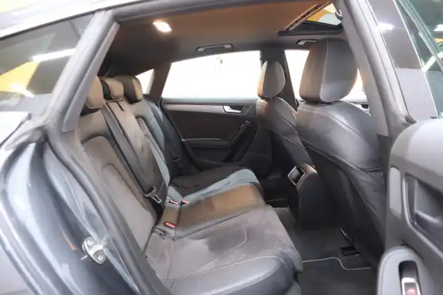 Harmaa Viistoperä, Audi A5 – ILP-722