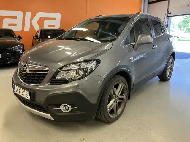 Harmaa Maastoauto, Opel Mokka – ILP-873