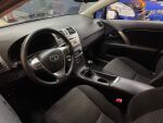 Musta Farmari, Toyota Avensis – ILR-765, kuva 5