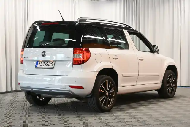 Valkoinen Maastoauto, Skoda Yeti – ILT-200