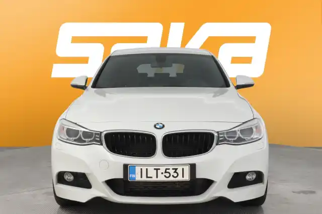 Valkoinen Sedan, BMW 320 Gran Turismo – ILT-531