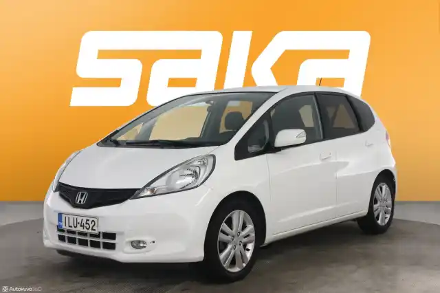 Valkoinen Viistoperä, Honda Jazz – ILU-452