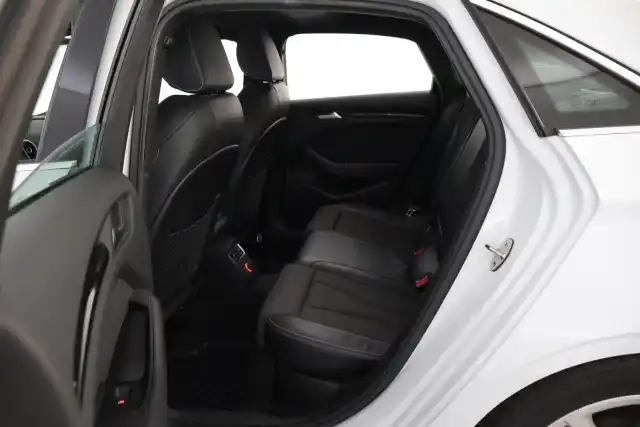 Valkoinen Sedan, Audi A3 – ILV-287