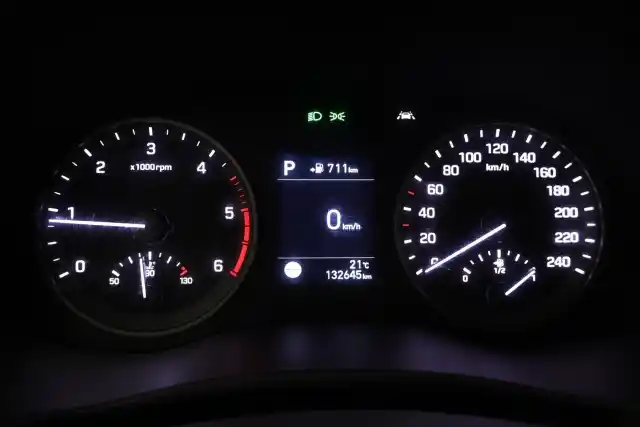 Harmaa Maastoauto, Hyundai Tucson – ILX-914