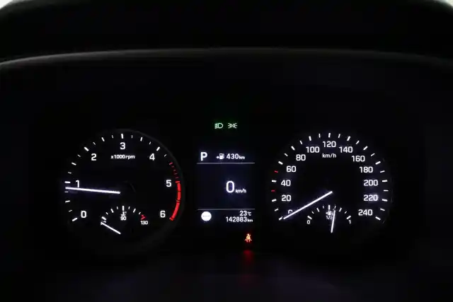 Harmaa Maastoauto, Hyundai Tucson – ILX-914
