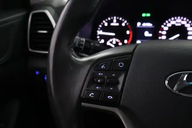 Harmaa Maastoauto, Hyundai Tucson – ILX-914