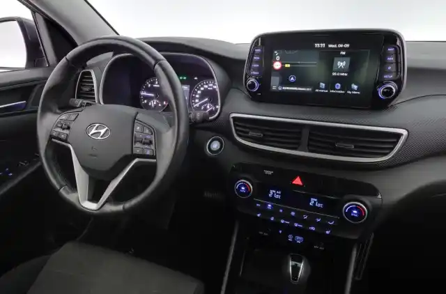 Harmaa Maastoauto, Hyundai Tucson – ILX-914