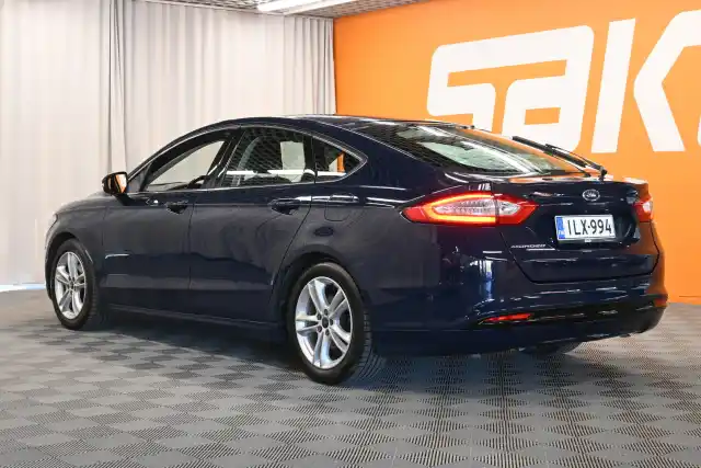 Sininen Viistoperä, Ford Mondeo – ILX-994