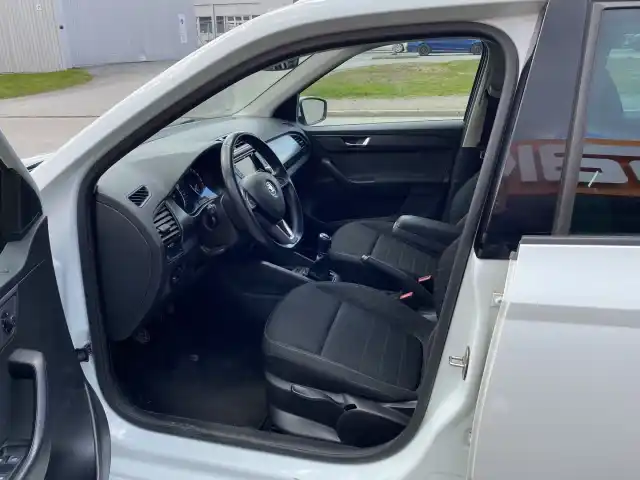 Valkoinen Farmari, Skoda Fabia – IMA-156