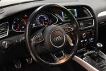 Sininen Sedan, Audi A4 – IMA-994, kuva 11