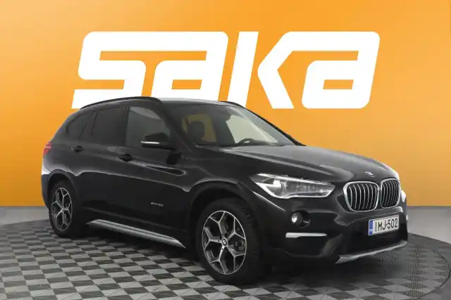 Musta Maastoauto, BMW X1 – IMJ-502