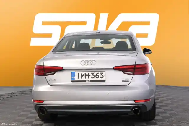 Hopea Sedan, Audi A4 – IMM-363