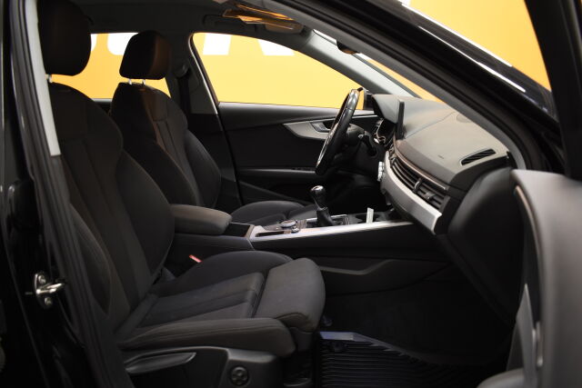 Musta Farmari, Audi A4 – IMM-380