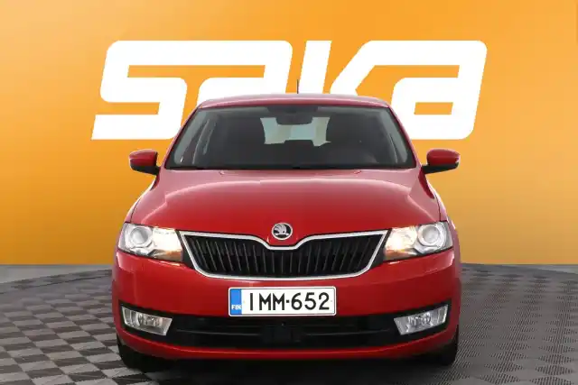 Punainen Viistoperä, Skoda Rapid – IMM-652